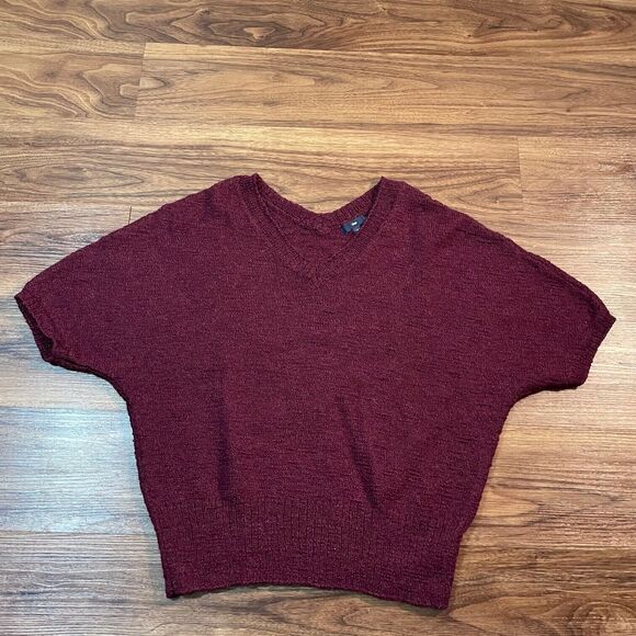 Gap Short Sleeve Wool Sweater Pullover V-Neck Shirt Red Women's Size Large - Picture 1 of 6